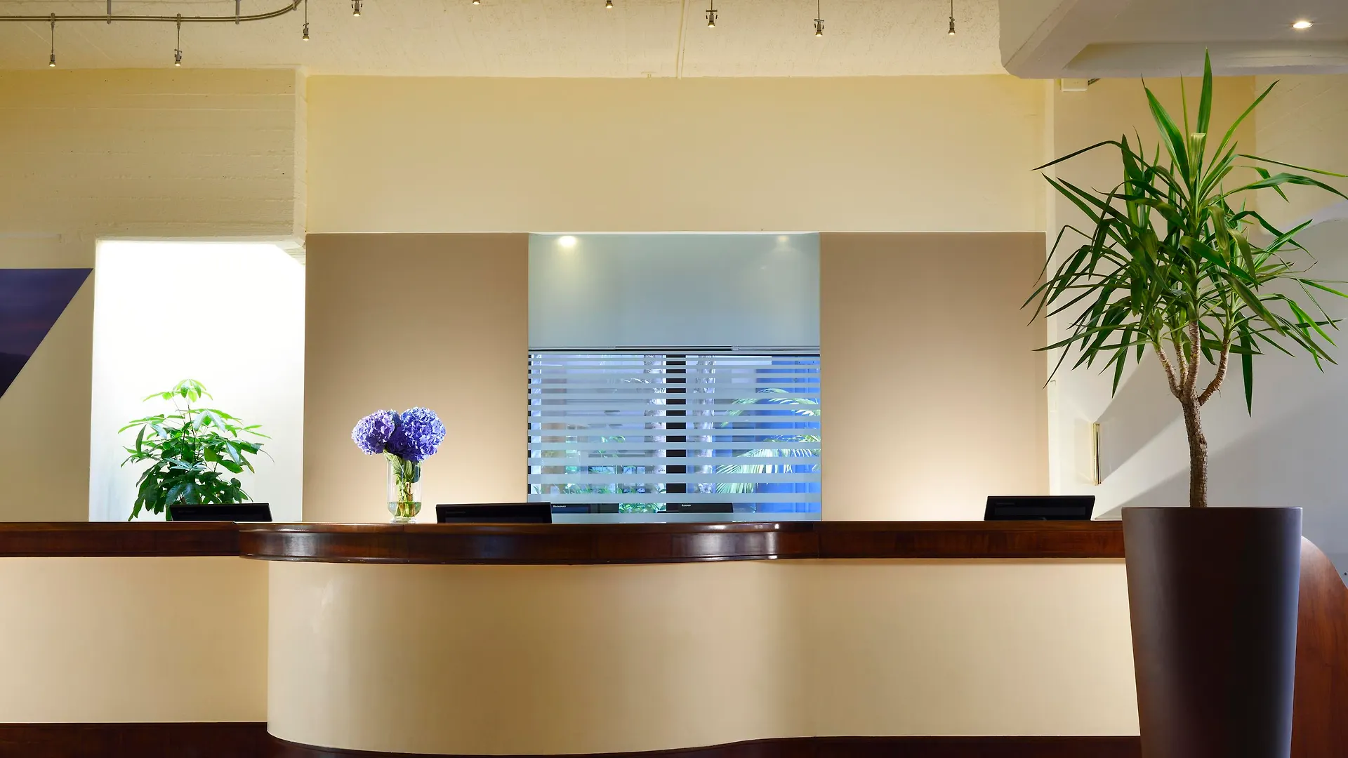 Una Hotels Naxos Beach Sicilia Giardini Naxos 4*,