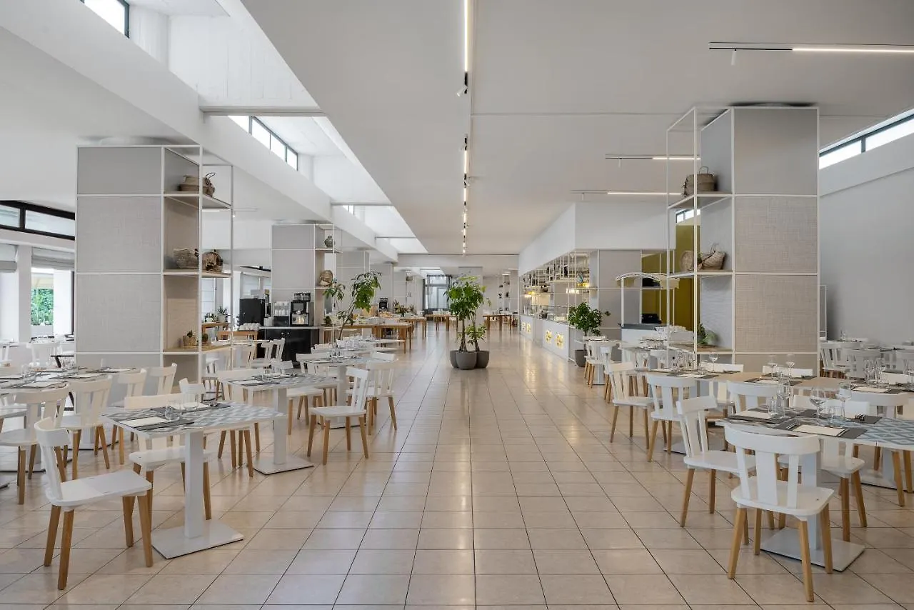 Una Hotels Naxos Beach Sicilia Giardini Naxos 4*,  Italia