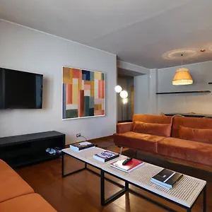 castello-luxury-apartment-in-the-heart-of-milan.it-lombardy.com/