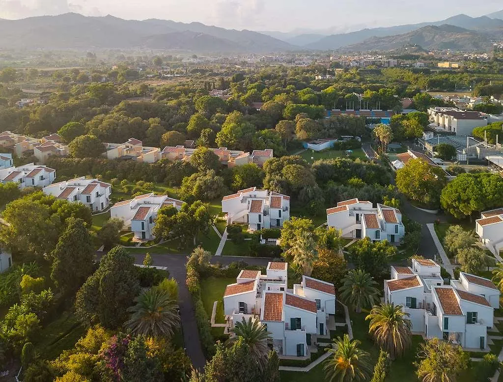 Una Hotels Naxos Beach Sicilia Giardini-Naxos 4*,